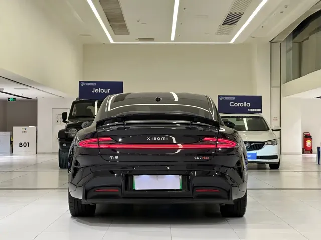 Xiaomi SU7 — Фото автомобиля 6