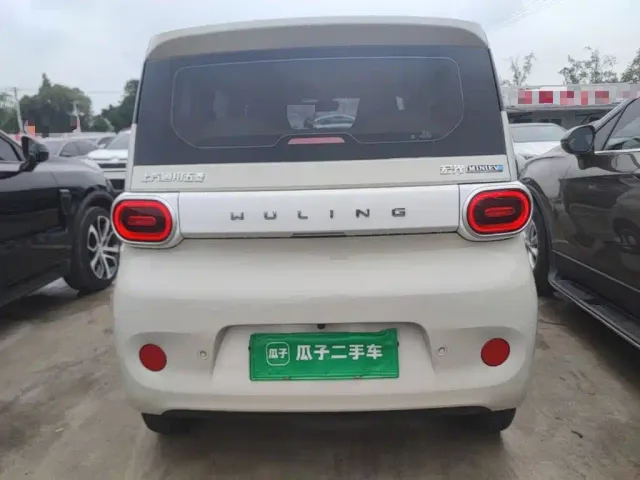 Wuling Hongguang Mini EV — Фото автомобиля 5