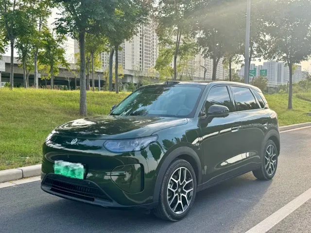 Фотография автомобиля — Leapmotor A10