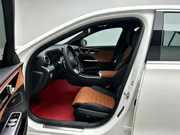 Mercedes-Benz C-Class — Фото автомобиля 8