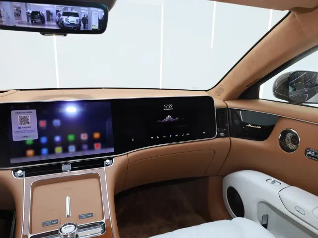 Maextro S800 — Фото автомобиля 30