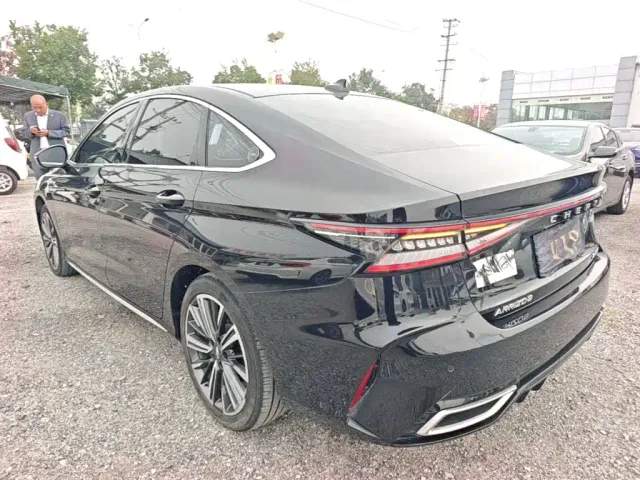 Chery Arrizo 8 — Фото автомобиля 4