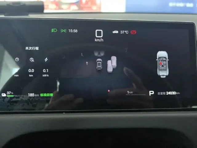 BYD FangChengBao Titanium 3 — Фото автомобиля 14