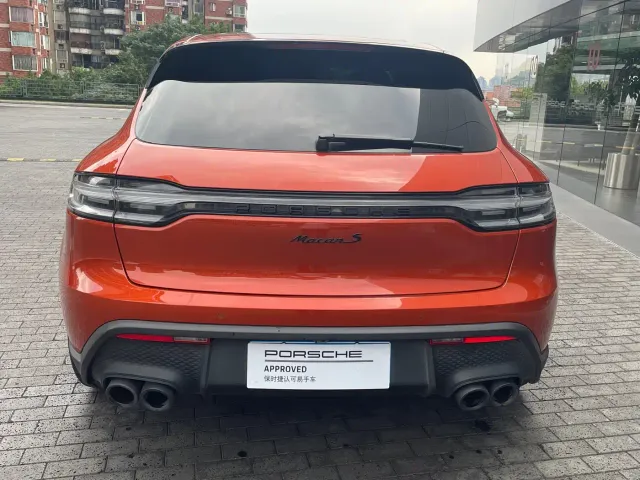Porsche Macan — Фото автомобиля 11