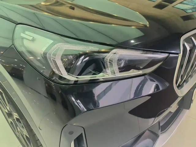 BMW X1 — Фото автомобиля 4