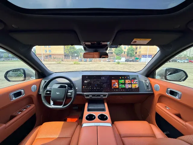 Li Auto L9 — Фото автомобиля 8