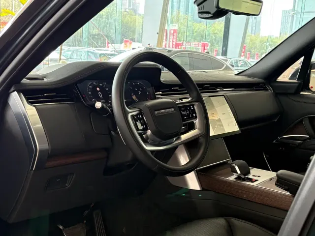 Land Rover Range Rover — Фото автомобиля 7