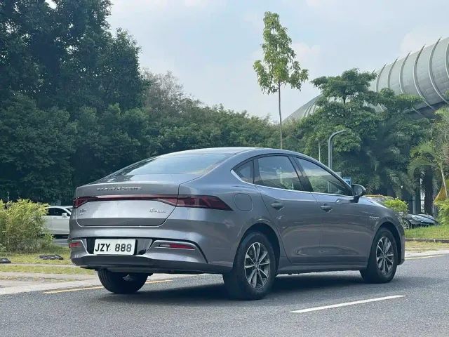BYD Qin PLUS — Фото автомобиля 6
