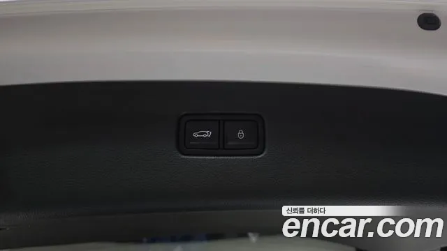 Genesis GV80 2.5T Бензин AWD — Фото автомобиля 30