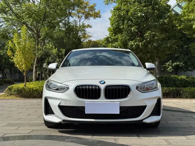 BMW 1 Series — Фото автомобиля 2