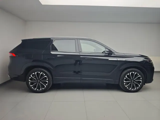 Chery Tiggo 9 — Фото автомобиля 4