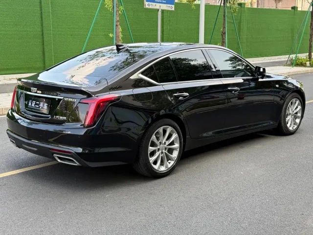 Cadillac CT5 — Фото автомобиля 11