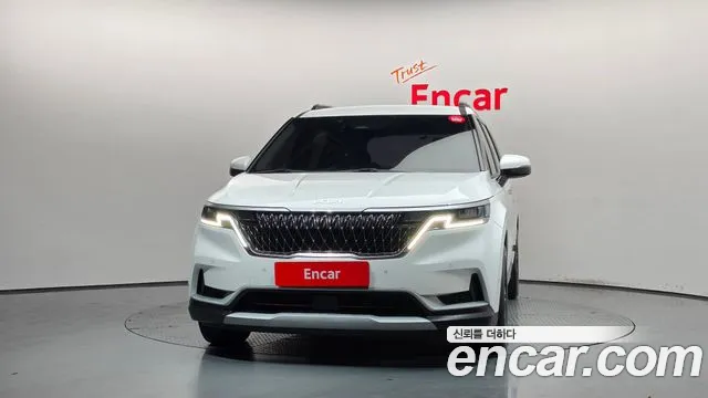 Kia Canival Carnival 4 поколение Дизель 9 мест Prestige — Фото автомобиля 2