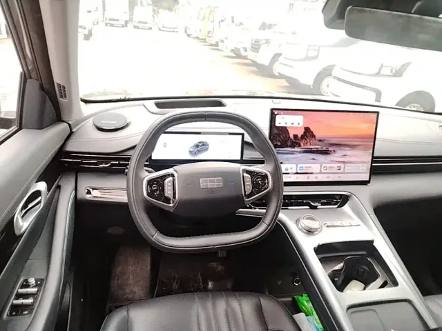 Geely Galaxy E5 — Фото автомобиля 10
