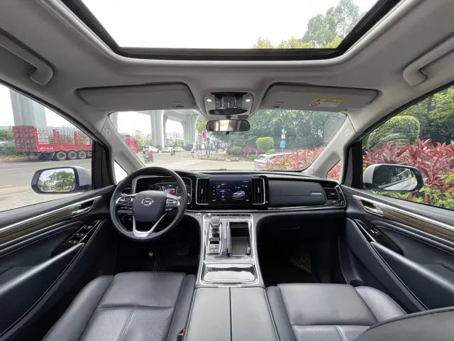 GAC Trumpchi M8 — Фото автомобиля 7