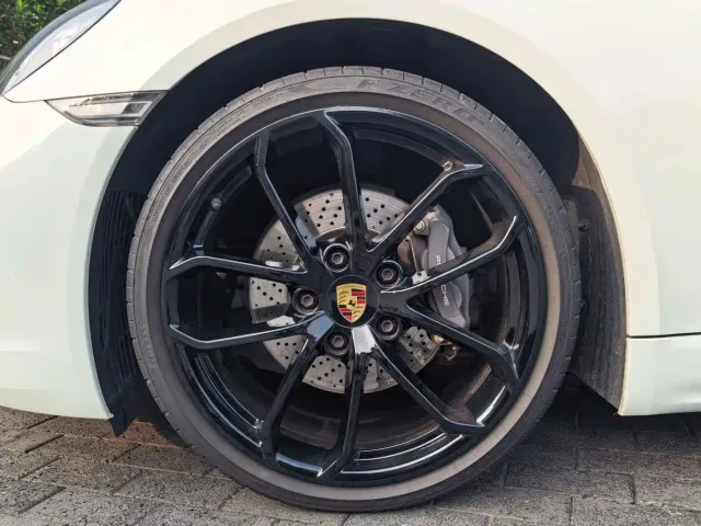 Porsche 718 — Фото автомобиля 17