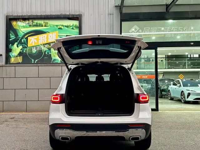 Mercedes-Benz GLB-Class — Фото автомобиля 6