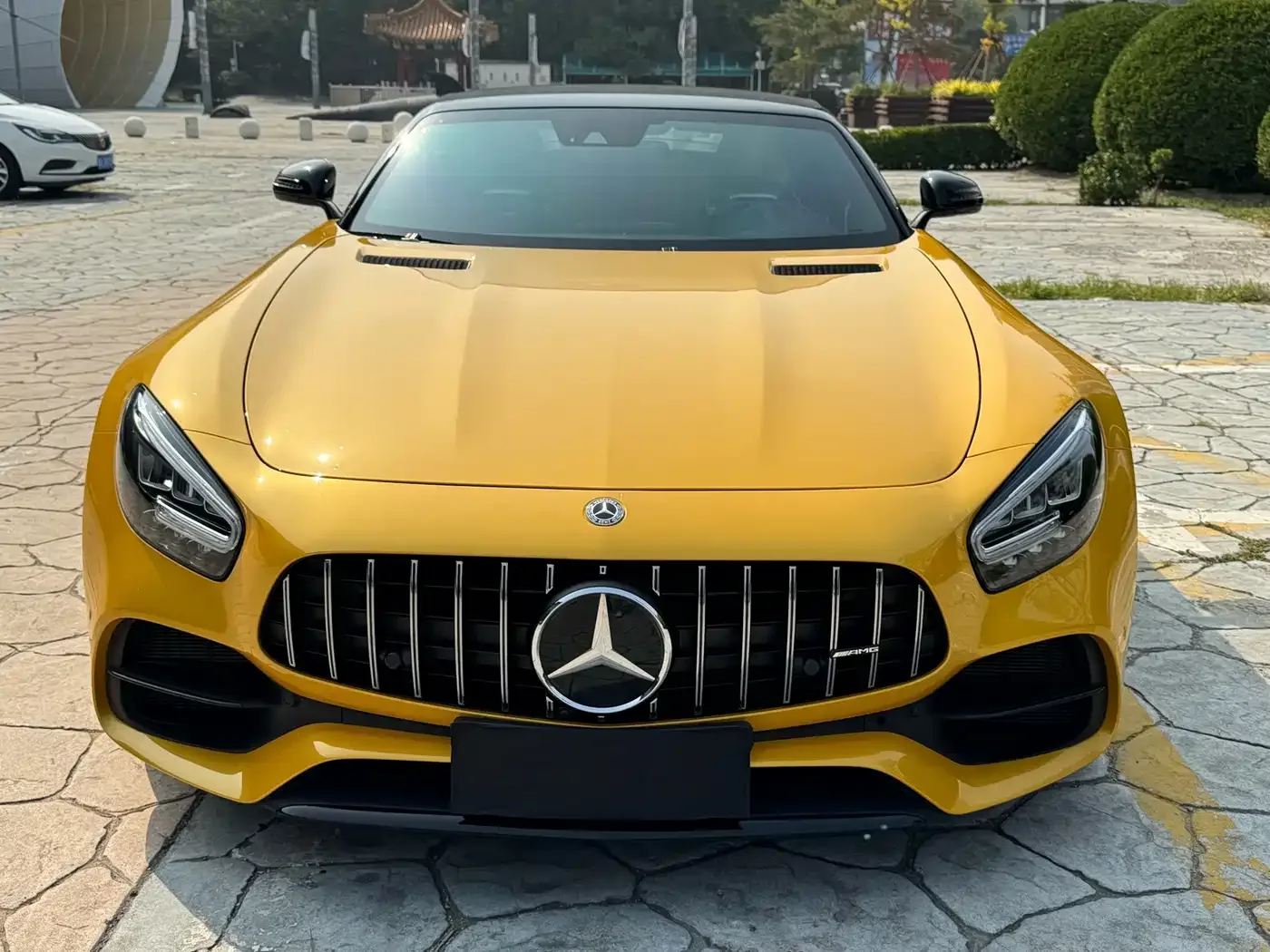 Mercedes-Benz AMG GT 2019 AMG GT C Roadster — Фото автомобиля 2