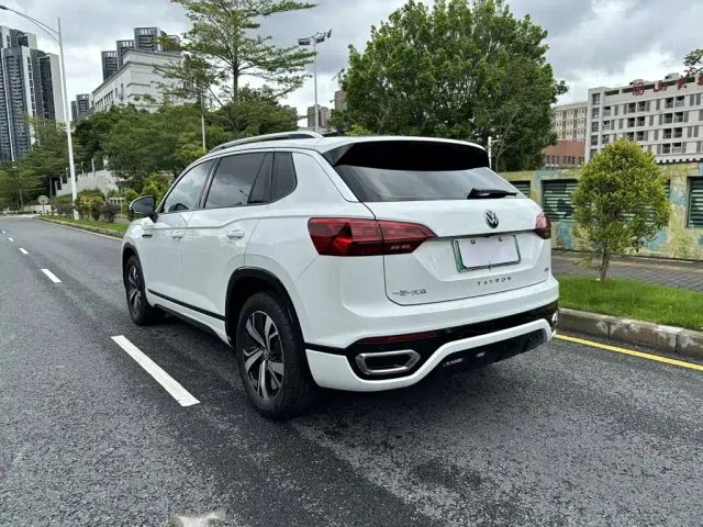 Volkswagen Tayron GTE Plug-in Hybrid — Фото автомобиля 3