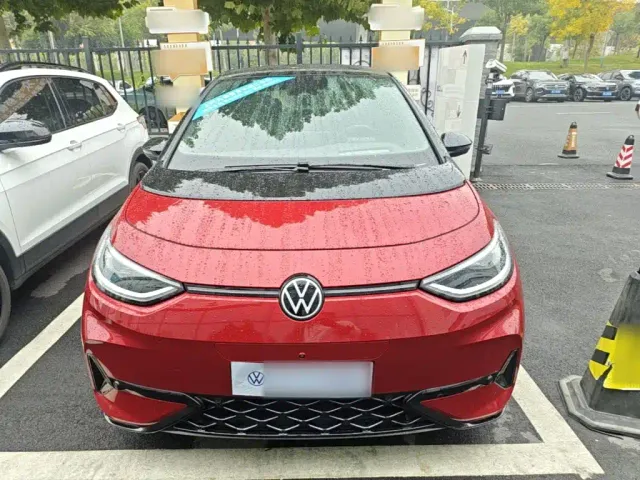 Volkswagen ID.3 — Фото автомобиля 2