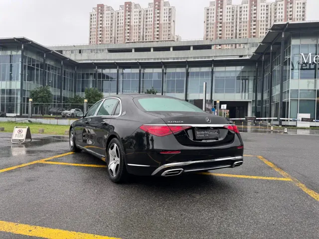 Mercedes-Benz Maybach S-Class — Фото автомобиля 24