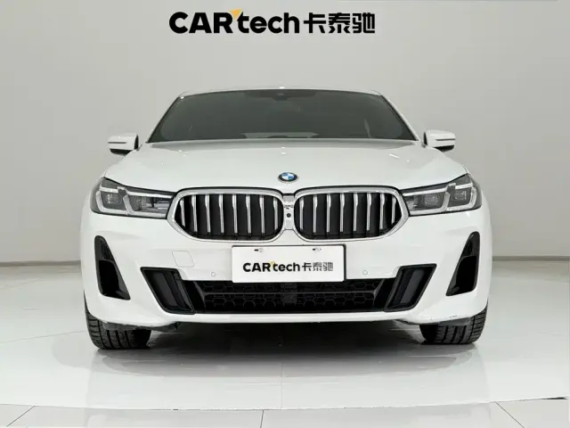 BMW 6 Series Gran Turismo — Фото автомобиля 3