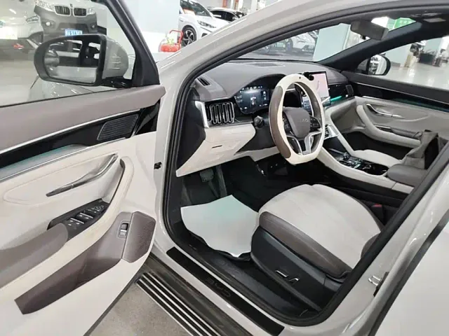 BYD Song PLUS — Фото автомобиля 15