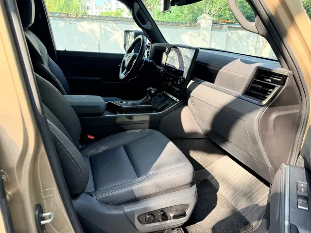 Lexus GX — Фото автомобиля 12