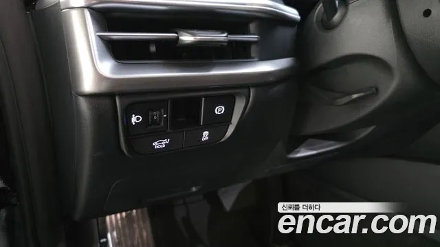 Hyundai Grandeur Grandeur (GN7) 3.5 Бензин 2WD — Фото автомобиля 25