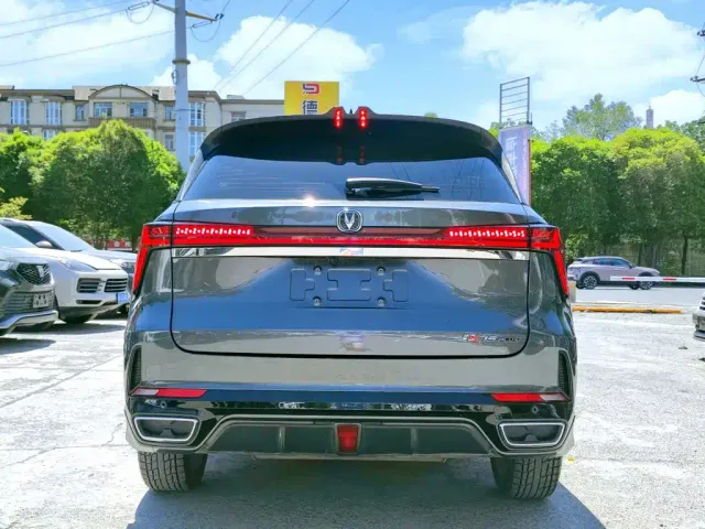 Changan CS75 Plus — Фото автомобиля 5