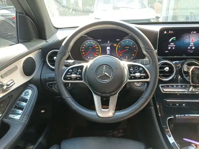 Mercedes-Benz GLC Coupe — Фото автомобиля 10