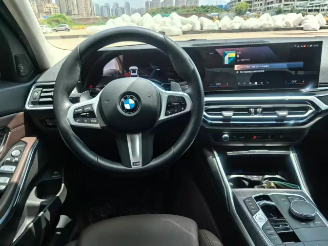 BMW 3 Series — Фото автомобиля 6