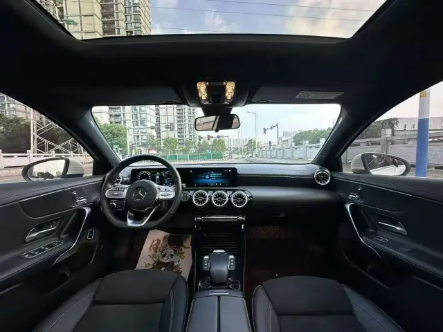 Mercedes-Benz A-Class — Фото автомобиля 4
