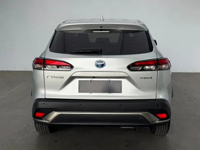 Toyota Frontlander — Фото автомобиля 5