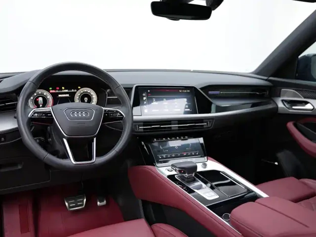 Audi Q6 — Фото автомобиля 7