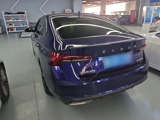 Skoda Octavia — Фото автомобиля 4
