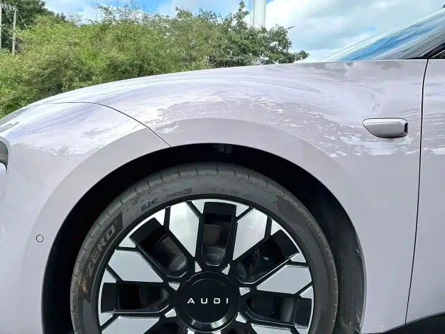 Audi E5 Sportback — Фото автомобиля 11