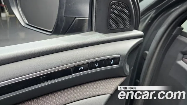Hyundai Tucson Tucson (NX4) Бензин 1.6 турбо 2WD — Фото автомобиля 28