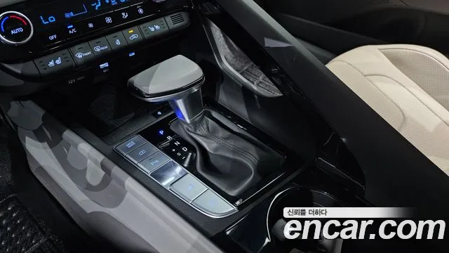 Hyundai Avante CN7 — Фото автомобиля 9