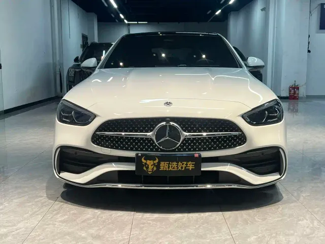 Mercedes-Benz C-Class — Фото автомобиля 2