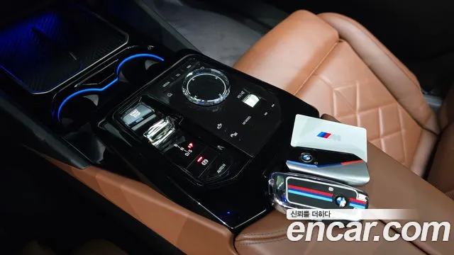 BMW 5 Series G60 — Фото автомобиля 9