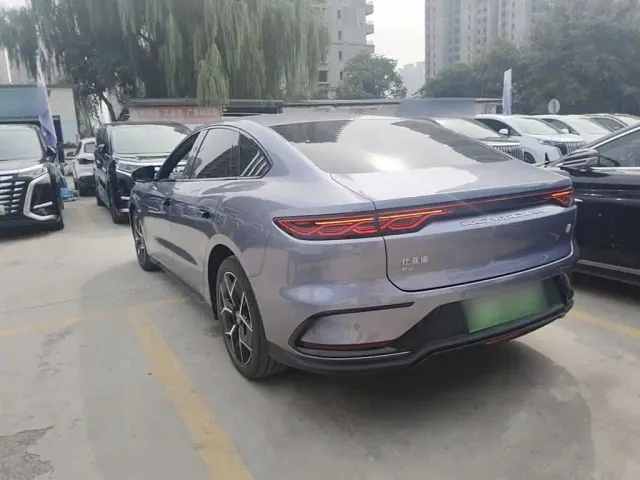 BYD Han 2024 EV Glory Edition 605KM FWD Premium — Фото автомобиля 4