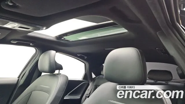 Hyundai Ioniq 6 — Фото автомобиля 30