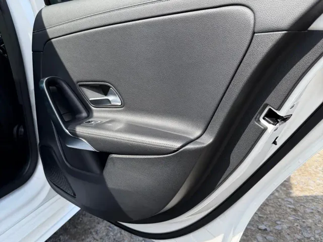 Mercedes-Benz A-Class — Фото автомобиля 15