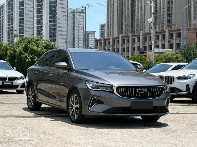 Geely Emgrand — Фото автомобиля 3