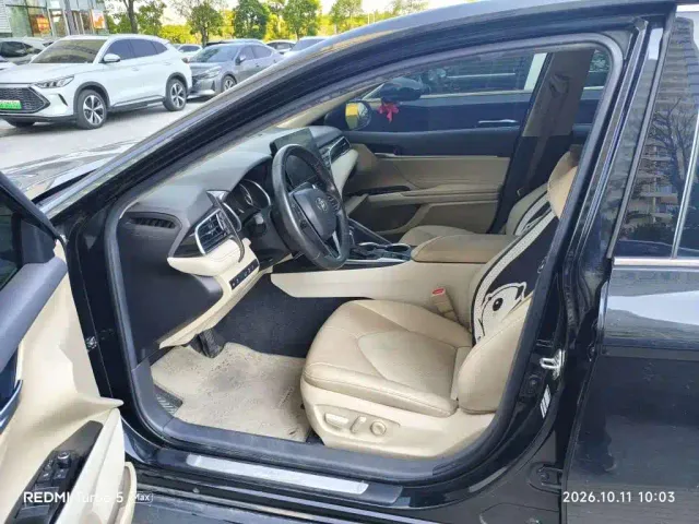 Toyota Camry — Фото автомобиля 6