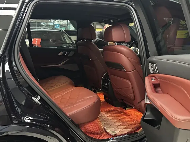 BMW X5 — Фото автомобиля 13