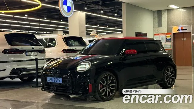 Фотография автомобиля — MINI Cooper 4th Gen