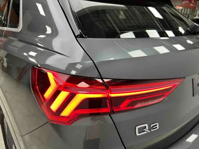 Audi Q3 — Фото автомобиля 24