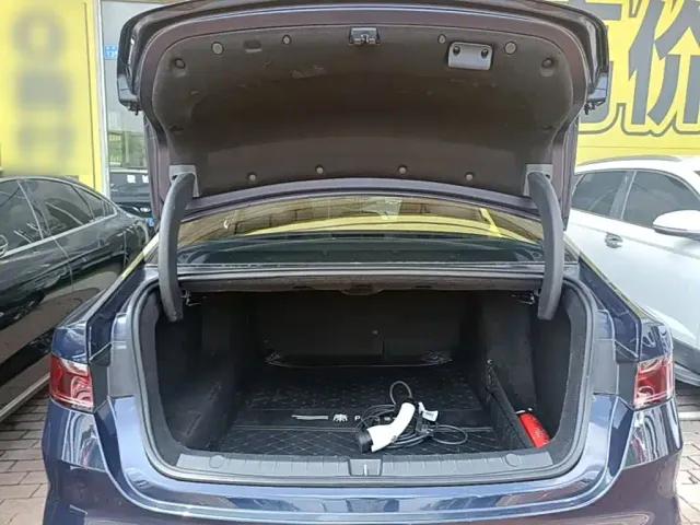 BYD Qin PLUS — Фото автомобиля 18